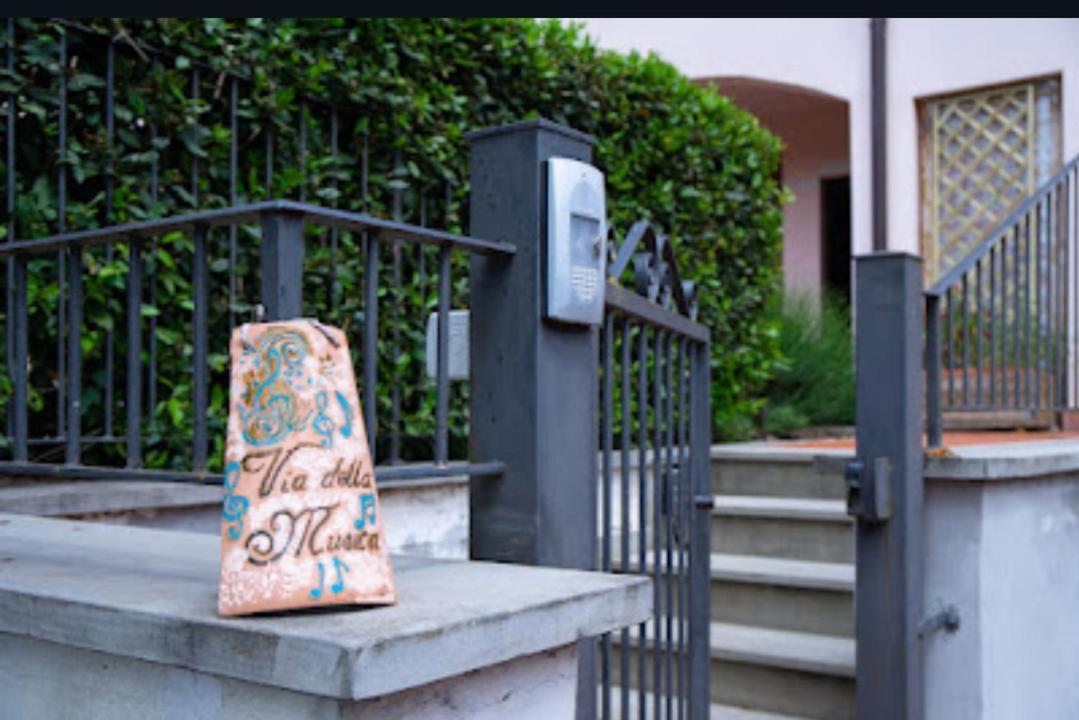 Via Della Musica Apartment Vicchio Ngoại thất bức ảnh